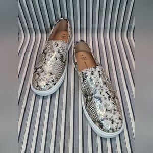 Time and Tru Slip-On Shoes Snakeskin Print 11W Memory Foam Casual Flats